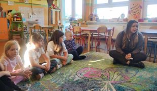 Więcej o: Biedronki świętują Dzień Jabłka i Dzień Chłopaka!