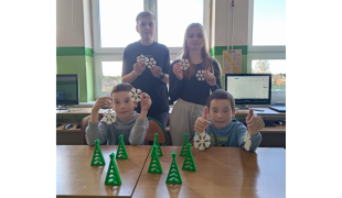 Więcej o: 🎄✨ Technologia w świątecznym wydaniu! 🖨️⚙️
