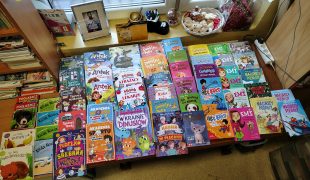 Więcej o: 📚‼️Nasza biblioteka 📚wzbogaciła się o nowe, ciekawe tytuły dla dzieci i młodzieży ‼️