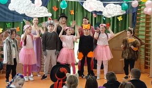 Więcej o: ✨Zabawa karnawałowa 🎭
