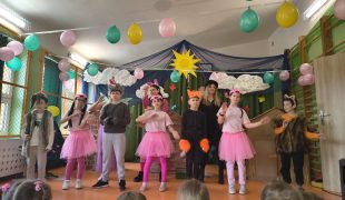 Więcej o: Słodko i teatralnie