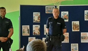 Więcej o: Bezpieczne wakacje – spotkanie z Policjantami 🚓☀️